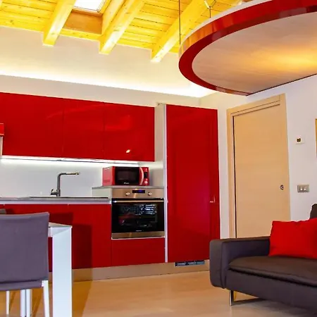 House Viola * Tirano