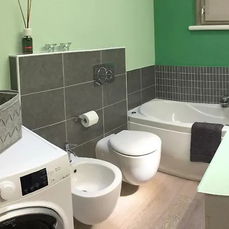 House Viola Apartment Tirano